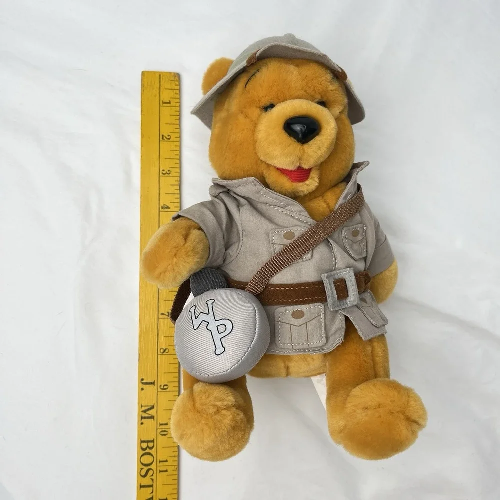Disney Safari Winnie The Pooh Animal Kingdom Theme Park Exclusive Plush New Tags